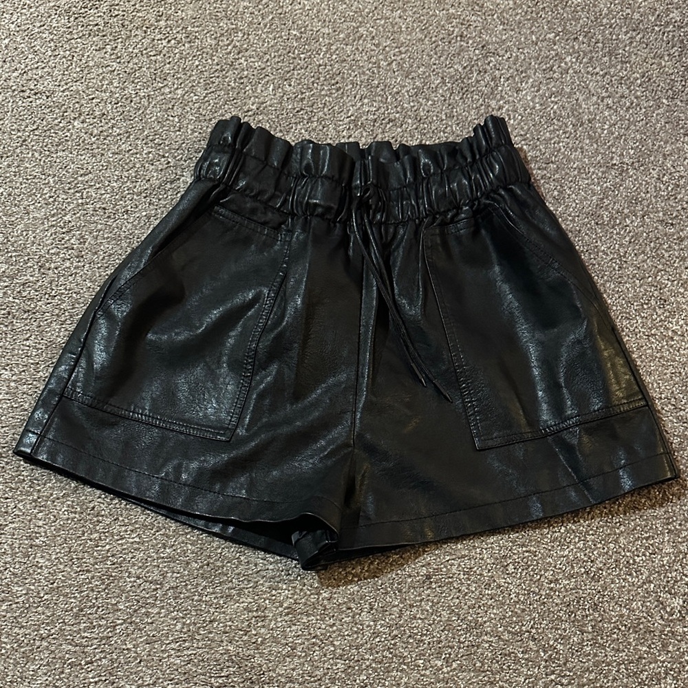 Amazon Black High Waist Women's Shorts